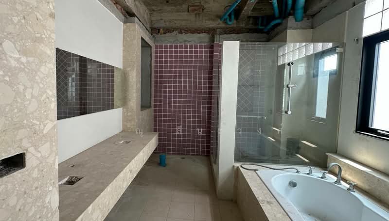 บ้านเดี่ยว 3 ชั้น สุดหรู – โครงการ Nobel เอกมัย 22, Bangkok, Phra Kanong Nua, Watthana, Bangkok, 5 Bedrooms, 570 sqm, Single Detached House For Sale, by วิษณุ ลีนะวงศ์, 500362665 - DDproperty.com