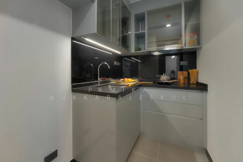 Sapphire Luxurious Condominium Rama III : แซฟไฟร์ ลักซูเรียส คอนโดมิเนียม พระราม 3, กรุงเทพ, 837 ถนนพระราม 3, บางโพงพาง, ยานนาวา, กรุงเทพ, 35 ตร.ม., คอนโด ขาย, โดย Pemika Aukkaraleekul, 500362679 - DDproperty.com