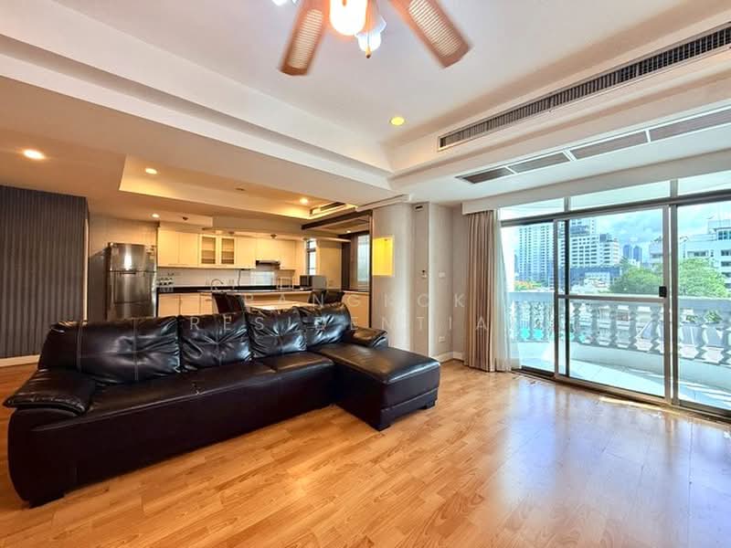 Royal Castle Sukhumvit, Bangkok, 30 Soi Sukhumvit 39, Khlongtoei Nua, Watthana, Bangkok, 3 Bedrooms, 160 sqm, Condo For Rent, by Bangkok Residential, 500362740 - DDproperty.com