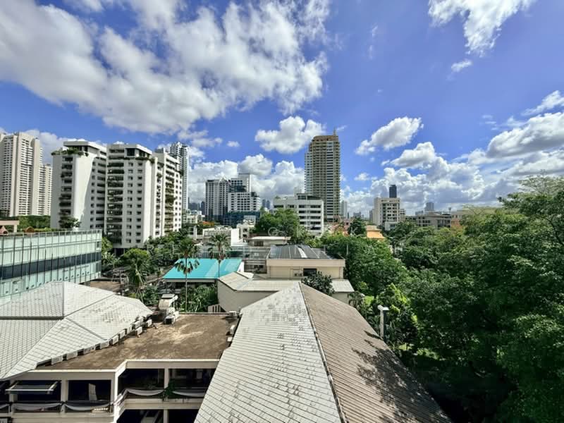 Royal Castle Sukhumvit : รอยัล คาสเซอร์ สุขุมวิท, กรุงเทพ, 30 ซอยสุขุมวิท 39, คลองเตยเหนือ, วัฒนา, กรุงเทพ, 160 ตร.ม., คอนโด ให้เช่า, โดย Bangkok Residential, 500362740 - DDproperty.com