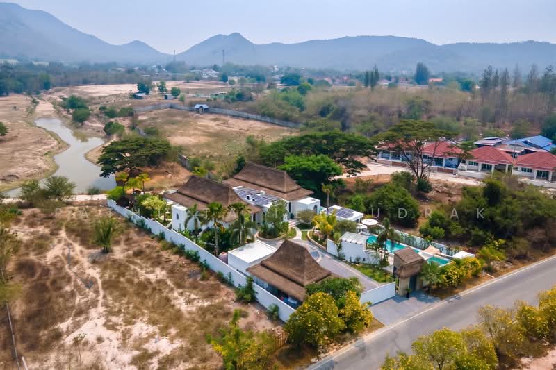 หัวหิน, ประจวบคีรีขันธ์, หินเหล็กไฟ, หัวหิน, ประจวบคีรีขันธ์, 500 ตร.ม., วิลล่า ขาย, โดย Pathitta Iedsudrak, 500362773 - DDproperty.com