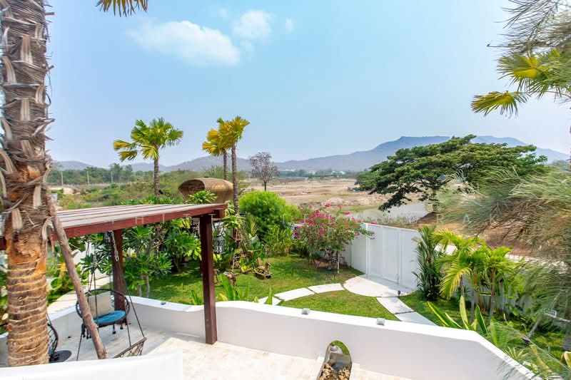 Villa Maya Modern Luxury Bali Style Pool Villa, Prachuap Khiri Khan, Hin Lek Fai, Hua Hin, Prachuap Khiri Khan, 5 Bedrooms, 500 sqm, Villa For Sale, by Pathitta Iedsudrak, 500362773 - DDproperty.com