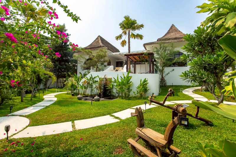 Villa Maya Modern Luxury Bali Style Pool Villa, Prachuap Khiri Khan, Hin Lek Fai, Hua Hin, Prachuap Khiri Khan, 5 Bedrooms, 500 sqm, Villa For Sale, by Pathitta Iedsudrak, 500362773 - DDproperty.com
