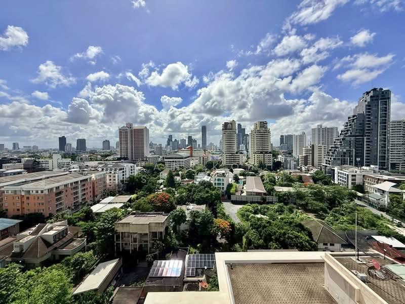 Royal Castle Sukhumvit, Bangkok, 30 Soi Sukhumvit 39, Khlongtoei Nua, Watthana, Bangkok, 3 Bedrooms, 133 sqm, Condo For Rent, by Bangkok Residential, 500362803 - DDproperty.com