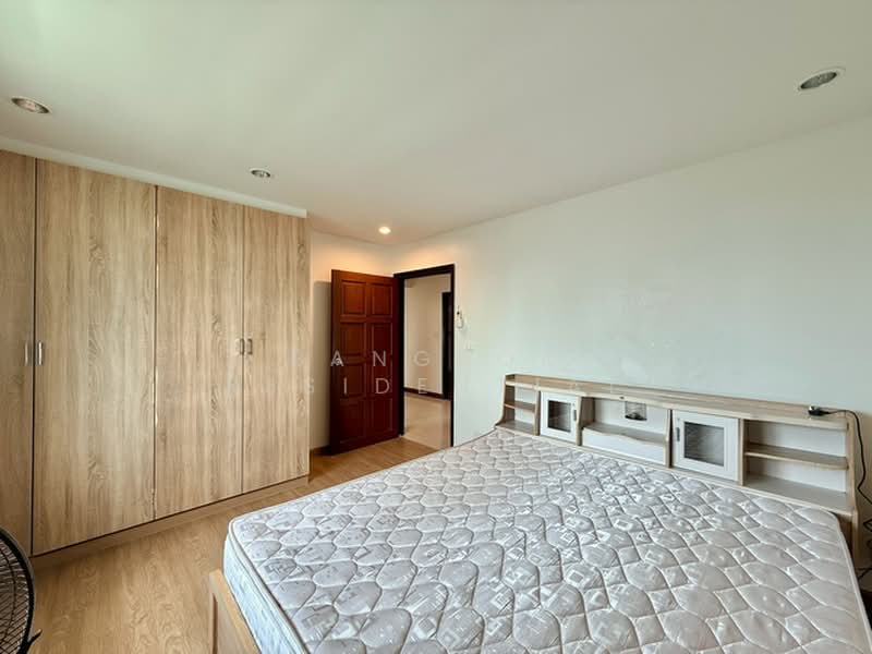 Royal Castle Sukhumvit, Bangkok, 30 Soi Sukhumvit 39, Khlongtoei Nua, Watthana, Bangkok, 3 Bedrooms, 133 sqm, Condo For Rent, by Bangkok Residential, 500362803 - DDproperty.com