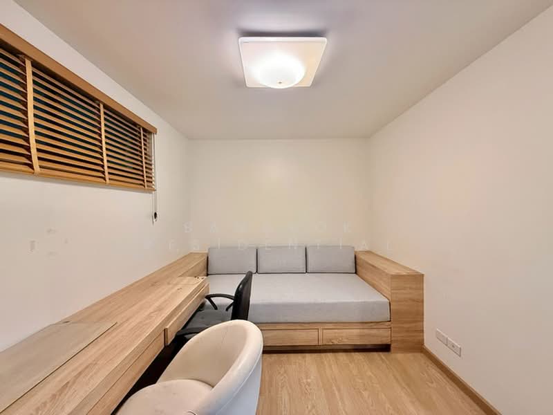 Royal Castle Sukhumvit, Bangkok, 30 Soi Sukhumvit 39, Khlongtoei Nua, Watthana, Bangkok, 3 Bedrooms, 133 sqm, Condo For Rent, by Bangkok Residential, 500362803 - DDproperty.com