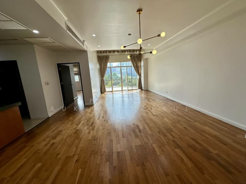 The Cadogan Private Residence : เดอะ คาโดแกน ไพรเวท เรสซิเด้นท์, กรุงเทพ, ซอยสุขุมวิท 39, คลองตันเหนือ, วัฒนา, กรุงเทพ, 204 ตร.ม., คอนโด ขาย, โดย Pemika Aukkaraleekul, 500362842 - DDproperty.com