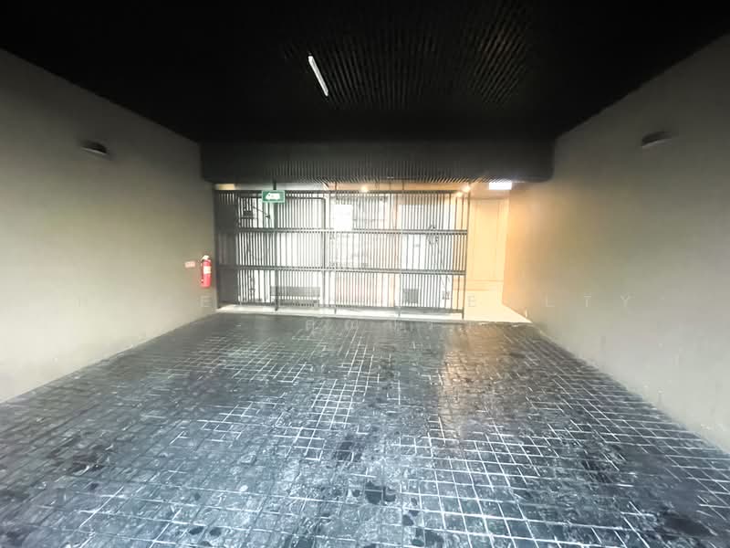 Blossom Condo @ Fashion Altitude, Bangkok, Ratchada-Ramintra Road Nabaan, Khan Na Yao, Bangkok, 1 Bedroom, 32 sqm, Condo For Sale, by HOMEPLUS REALTY - คุณมิรา, 500362852 - DDproperty.com