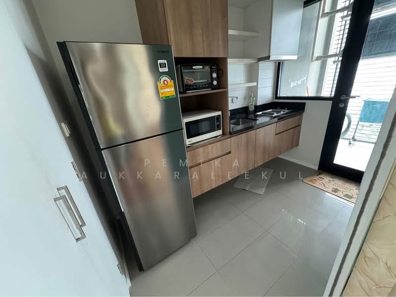 Blocs 77, Bangkok, 291 On Nut Rd, Phra Kanong Nua, Watthana, Bangkok, 1 Bedroom, 41 sqm, Condo For Sale, by Pemika Aukkaraleekul, 500362854 - DDproperty.com