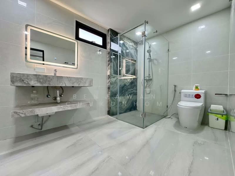 Natheekarn Park View, Chon Buri (Pattaya), Poong, Bang Lamung (Pattaya), Chon Buri (Pattaya), 4 Bedrooms, 200 sqm, Single Detached House For Rent, by Benjawan Chukunhom, 500362856 - DDproperty.com