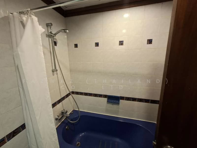 Sawang Apartment : สว่าง อพาร์ทเม้นท์, กรุงเทพ, ซอยสาทร 7, ทุ่งมหาเมฆ, สาทร, กรุงเทพ, 150 ตร.ม., คอนโด ให้เช่า, โดย Fazwaz (Thailand) Co., Ltd., 500362941 - DDproperty.com