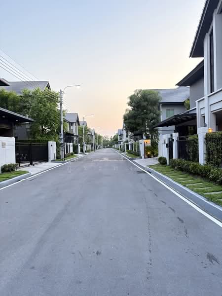 Bangkok Boulevard Signature Ladprao-Serithai, Bangkok, Soi Seri Thai 9, Seri Thai Road, Khlong Kum, Bueng Kum, Bangkok, 4 Bedrooms, 324 sqm, Single Detached House For Sale, by Naowarat Phurahong, 500362955 - DDproperty.com