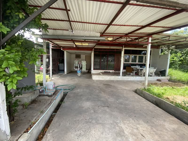 ขาย บ้านเดี่ยว พร้อมผู้เช่า ขายตามสภาพ หลังมุมเป็นส่วนตัว, Nakhon Ratchasima, Ban Mai, Muang Nakhon Ratchasima, Nakhon Ratchasima, 3 Bedrooms, 144 sqm, Single Detached House For Sale, by วนิดา จิตต์ชื่น, 500362978 - DDproperty.com