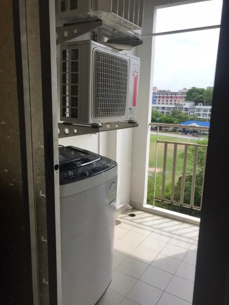 Lumpini Condo Town Bodindecha Ramkhamhaeng, Bangkok, Soi Ramkhamhaeng 43/1, Phlapphla, Wang Thonglang, Bangkok, 1 Bedroom, 28 sqm, Condo For Rent, by อรณิชา เทวาดิเทพ, 500362985 - DDproperty.com