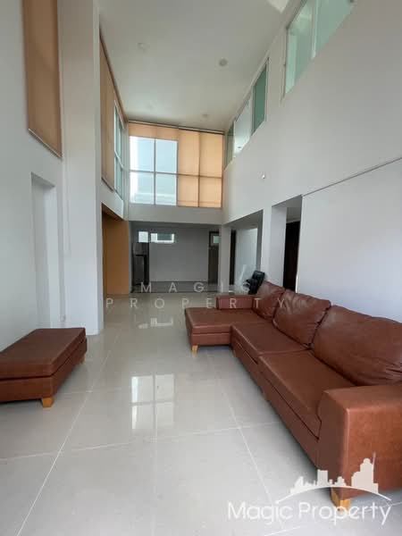 Townhome For Rent in Soi Pridi Banomyong 31, Bangkok, Khlong Tan Nua, Watthana, Bangkok, 3 Bedrooms, 178 sqm, Townhouse For Rent, by Magic Property, 500363019 - DDproperty.com
