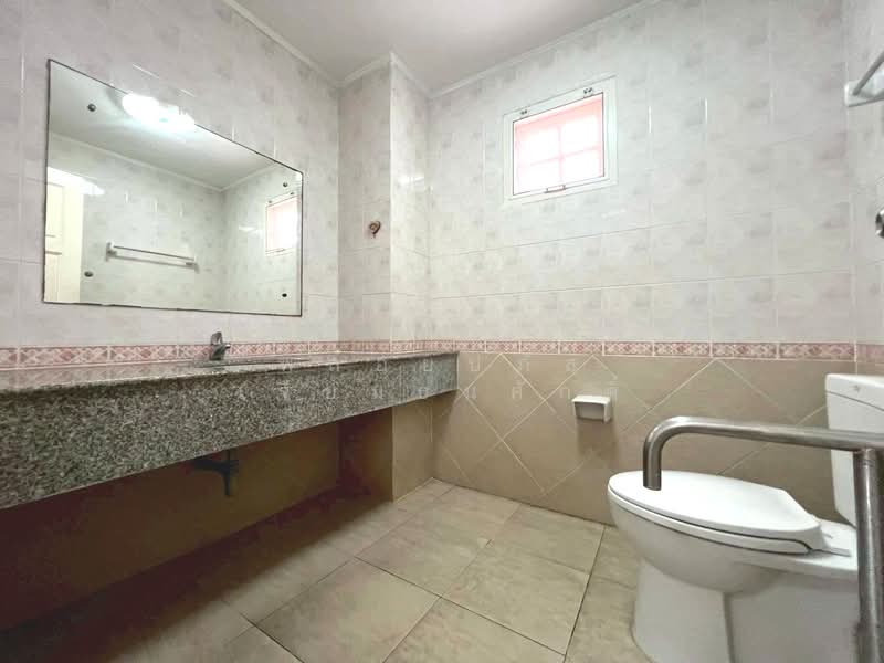 Neighborhome Watcharaphon, Bangkok, Sukhaphiban 5, Sam Wa Tawan Ok, Khlong Sam Wa, Bangkok, 3 Bedrooms, 160 sqm, Single Detached House For Sale, by พลอยปภัส เจียมธนศักดิ์, 500363040 - DDproperty.com
