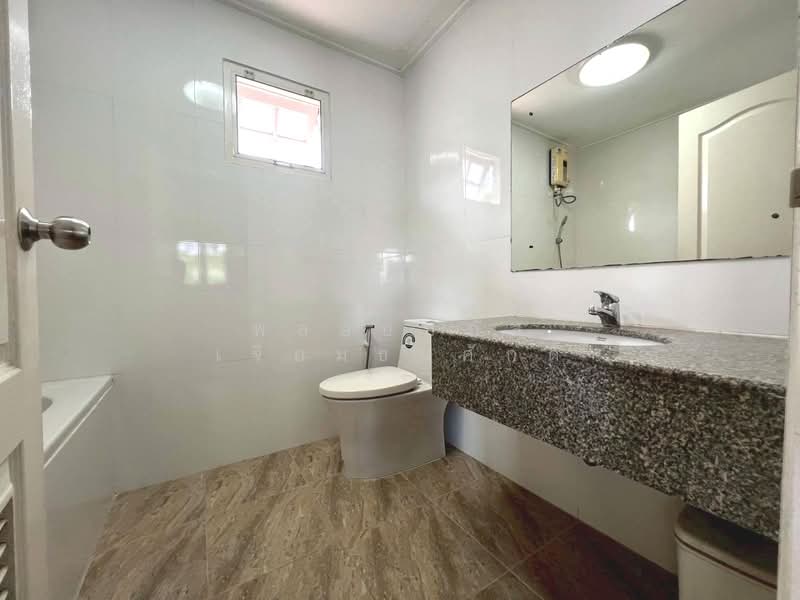 Neighborhome Watcharaphon, Bangkok, Sukhaphiban 5, Sam Wa Tawan Ok, Khlong Sam Wa, Bangkok, 3 Bedrooms, 160 sqm, Single Detached House For Sale, by พลอยปภัส เจียมธนศักดิ์, 500363040 - DDproperty.com
