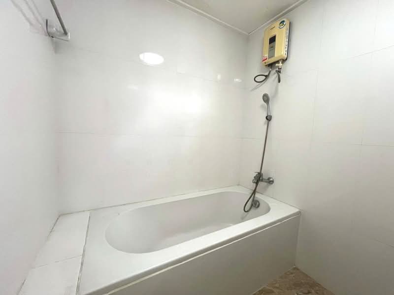 Neighborhome Watcharaphon, Bangkok, Sukhaphiban 5, Sam Wa Tawan Ok, Khlong Sam Wa, Bangkok, 3 Bedrooms, 160 sqm, Single Detached House For Sale, by พลอยปภัส เจียมธนศักดิ์, 500363040 - DDproperty.com