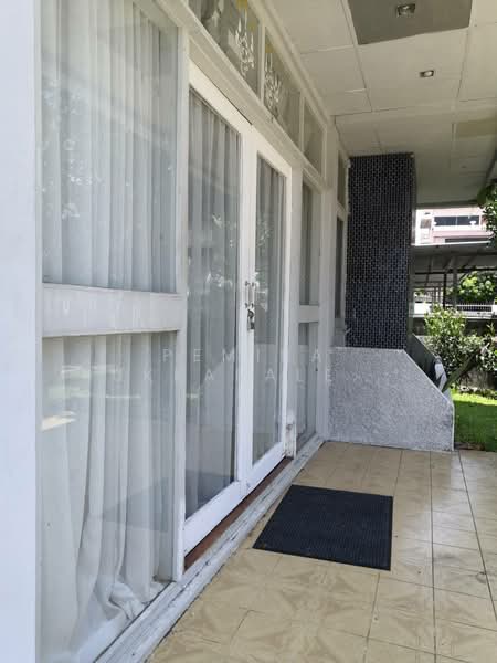 5-BR House, Bangkok, Lat Phrao, Bangkok, 5 Bedrooms, 200 sqm, Single Detached House For Sale, by Pemika Aukkaraleekul, 500363087 - DDproperty.com