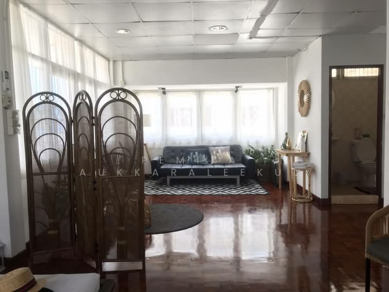 บ้าน 5-ห้องนอน, กรุงเทพ, ลาดพร้าว, ลาดพร้าว, กรุงเทพ, 200 ตร.ม., บ้านเดี่ยว ขาย, โดย Pemika Aukkaraleekul, 500363087 - DDproperty.com