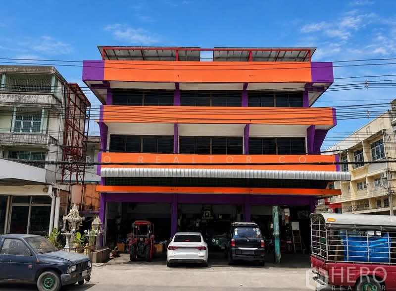 ให้เช่า อาคารเดี่ยวเชิงพาณิชย์ 700 ตร.ม. เมืองปทุมธานี ปทุมธานี HRE00929, ปทุมธานี, บางปรอก, เมืองปทุมธานี, ปทุมธานี, 700 ตร.ม., ตึกแถว-อาคารพาณิชย์ ให้เช่า, โดย Hero Realtor Co., Ltd., 500363093 - DDproperty.com