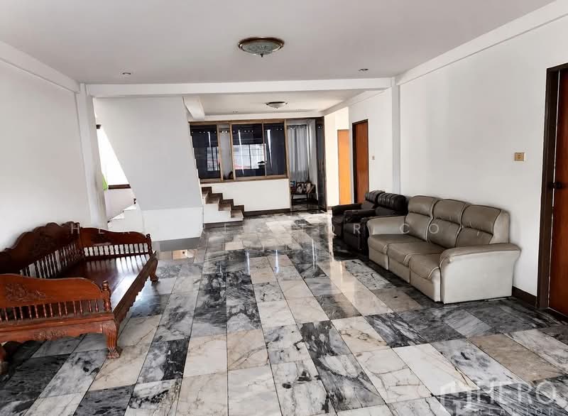 For Rent Standalone Commercial Building 700 sq.m. in Mueang Pathum Thani, Pathum Thani HRE00929, Pathum Thani, Bang Prok, Muang Pathum Thani, Pathum Thani, , 700 sqm, Shophouse For Rent, by Hero Realtor Co., Ltd., 500363093 - DDproperty.com
