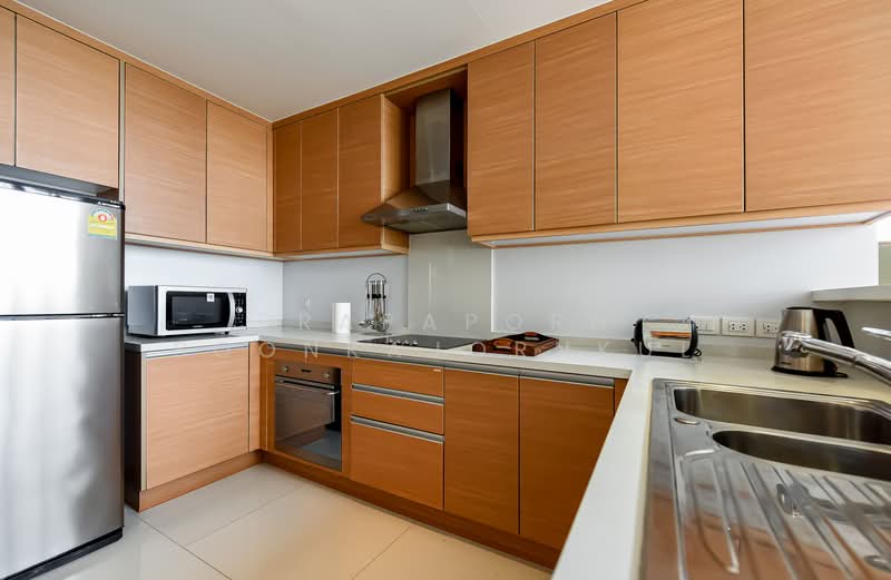 The Emporio Place, Bangkok, 93 Soi Sukhumvit 24, Sukhumvit Road, Khong Tan, Khlong Toei, Bangkok, 2 Bedrooms, 127 sqm, Condo For Sale, by Prapaporn Boonkajonkul, 500363134 - DDproperty.com