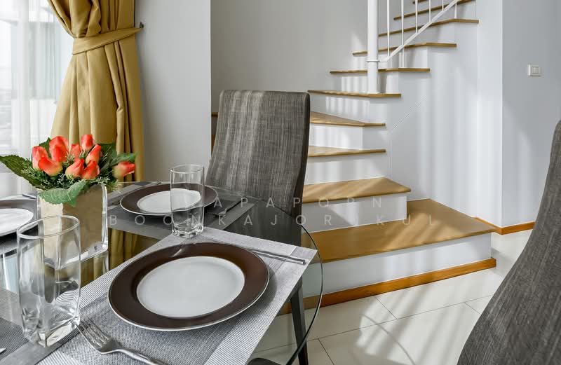 The Emporio Place, Bangkok, 93 Soi Sukhumvit 24, Sukhumvit Road, Khong Tan, Khlong Toei, Bangkok, 2 Bedrooms, 127 sqm, Condo For Sale, by Prapaporn Boonkajonkul, 500363134 - DDproperty.com