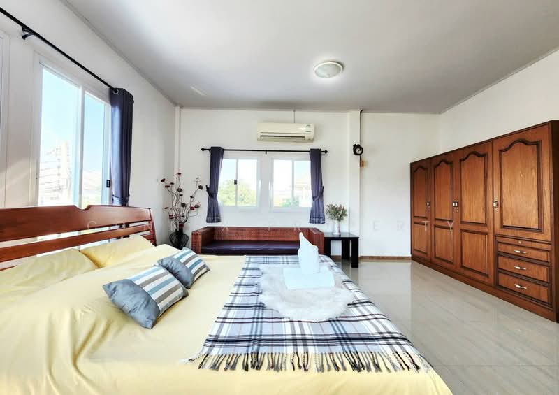 The Oriental House, Nonthaburi, , Bang Bua Thong, Nonthaburi, 5 Bedrooms, 270 sqm, Single Detached House For Rent, by Connex Property, 500363140 - DDproperty.com