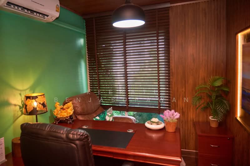 Elio Del Ray, Bangkok, 95 Sukhumvit 64 Road, Bang Chak, Phra Khanong, Bangkok, 1 Bedroom, 34 sqm, Condo For Sale, by Keerati Benjasupawan, 500363200 - DDproperty.com