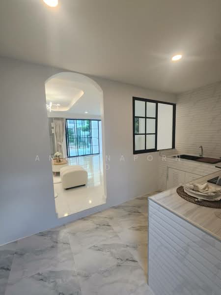 Garden Home Village, Pathum Thani, Soi Phahonyothin 60, Khu Khot, Lam Luk Ka, Pathum Thani, 4 Bedrooms, 180 sqm, Townhouse For Sale, by Angsanaporn D, 500363207 - DDproperty.com
