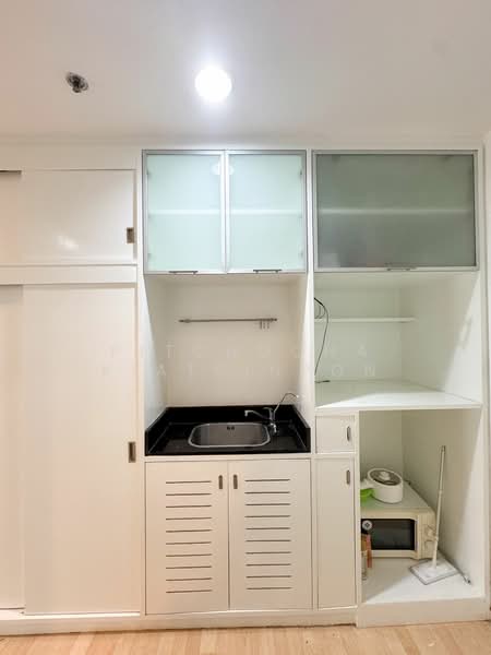 Noble Lite, Bangkok, 46 Soi Aree 1, Phaholyothin Road, Samsen Nai, Phaya Thai, Bangkok, 1 Bedroom, 32 sqm, Condo For Rent, by Pitchocha Kiatsinpon, 500363224 - DDproperty.com