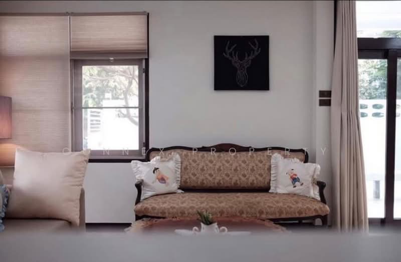 Detached House in the Heart of Bangkok CBD, Bangkok, , Lumphini, Pathum Wan, Bangkok, 3 Bedrooms, 21 sqm, Single Detached House For Rent, by Connex Property, 500363247 - DDproperty.com