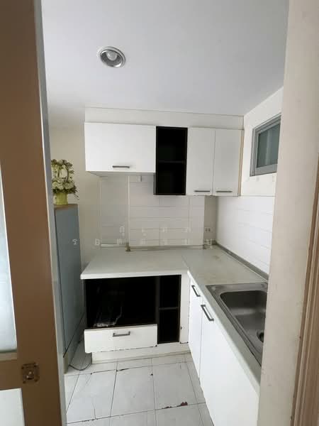 Lumpini Ville Cultural Center, Bangkok, Prachautid Road, Samsen Nok, Huai Khwang, Bangkok, 1 Bedroom, 31 sqm, Condo For Sale, by สุเทพ รอดด้วยบุญ, 500363279 - DDproperty.com