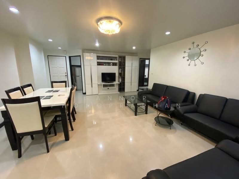 15 Suite, Bangkok, 73 1 Sukhumvit 15, Khlongtoei Nua, Watthana, Bangkok, 2 Bedrooms, 94 sqm, Condo For Sale, by Sannop Phongpraphan, 500363292 - DDproperty.com