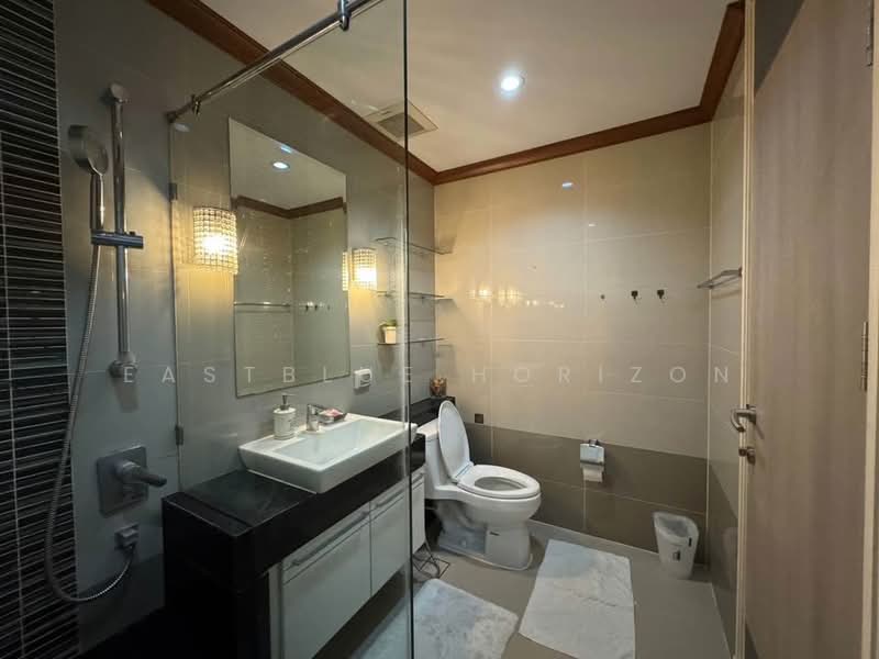 Supalai Premier Asoke, Bangkok, 1750 Petchaburi Road, Bang Kapi, Huai Khwang, Bangkok, 2 Bedrooms, 55 sqm, Condo For Rent, by Eastblue Horizon, 500363311 - DDproperty.com