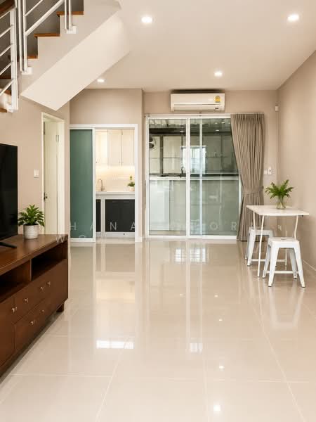 Baan Klang Muang Rama 9-Ramkhmahaeng, Bangkok, Soi Ramkhamhaeng 39, Phlapphla, Wang Thonglang, Bangkok, 3 Bedrooms, 162 sqm, Townhouse For Rent, by Thananthorn Wongvarnkaseam, 500363334 - DDproperty.com