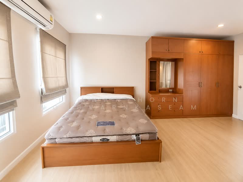 Baan Klang Muang Rama 9-Ramkhmahaeng, Bangkok, Soi Ramkhamhaeng 39, Phlapphla, Wang Thonglang, Bangkok, 3 Bedrooms, 162 sqm, Townhouse For Rent, by Thananthorn Wongvarnkaseam, 500363334 - DDproperty.com