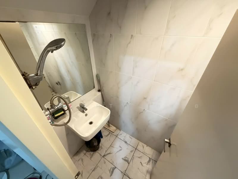 Baan Klang Muang Paholyothin-Ramintr, Bangkok, Tha Rang, Bang Khen, Bangkok, 3 Bedrooms, 142 sqm, Townhouse For Sale, by The Best Property แอน, 500363344 - DDproperty.com