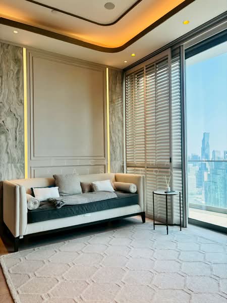 The Residences at Sindhorn Kempinski : เดอะ เรสซิเดนซ์ แอท สินธร เคมปินสกี้, กรุงเทพ, 88 ซอยต้นสน ถนน สารสิน, ลุมพินี, ปทุมวัน, กรุงเทพ, 114 ตร.ม., คอนโด ขาย, โดย Pitchocha Kiatsinpon, 500363353 - DDproperty.com