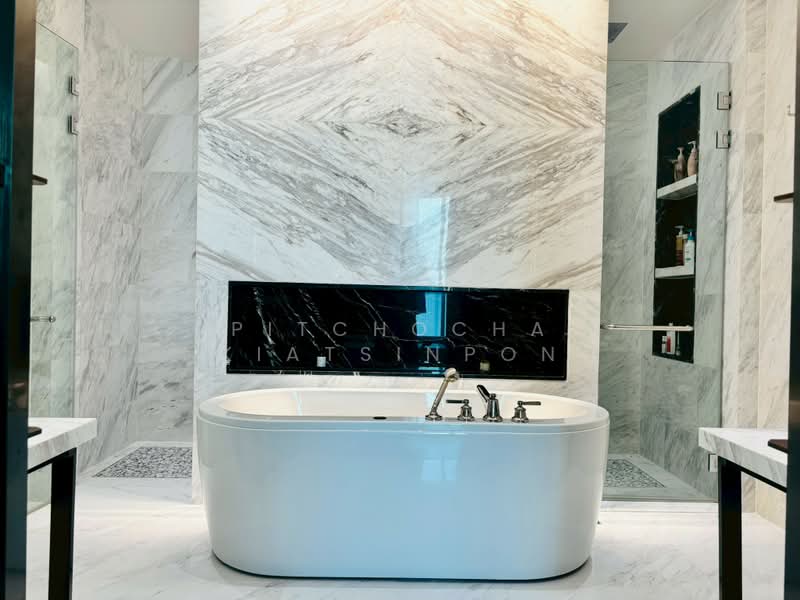 The Residences at Sindhorn Kempinski : เดอะ เรสซิเดนซ์ แอท สินธร เคมปินสกี้, กรุงเทพ, 88 ซอยต้นสน ถนน สารสิน, ลุมพินี, ปทุมวัน, กรุงเทพ, 114 ตร.ม., คอนโด ขาย, โดย Pitchocha Kiatsinpon, 500363353 - DDproperty.com
