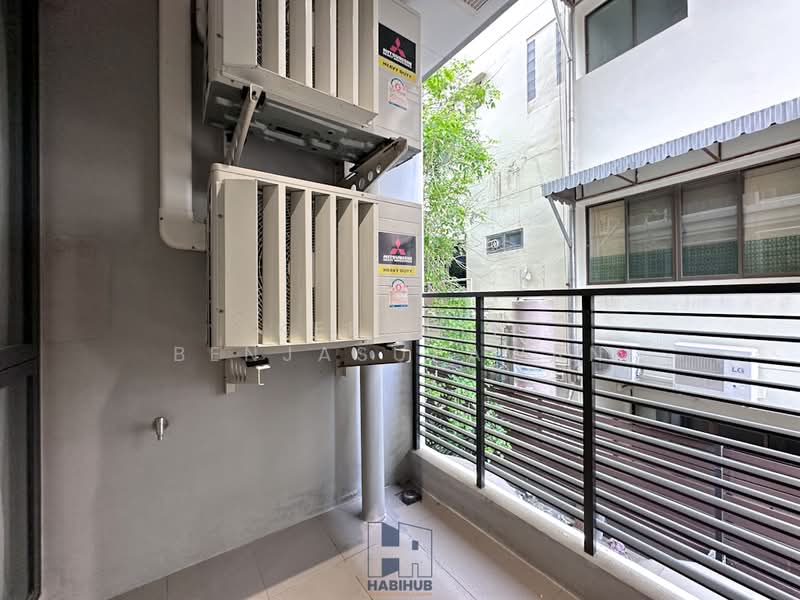 Runesu Thonglor 5, Bangkok, 82 Padi Madi Alley, Khlong Tan Nua, Watthana, Bangkok, 1 Bedroom, 33 sqm, Condo For Sale, by Keerati Benjasupawan, 500363370 - DDproperty.com