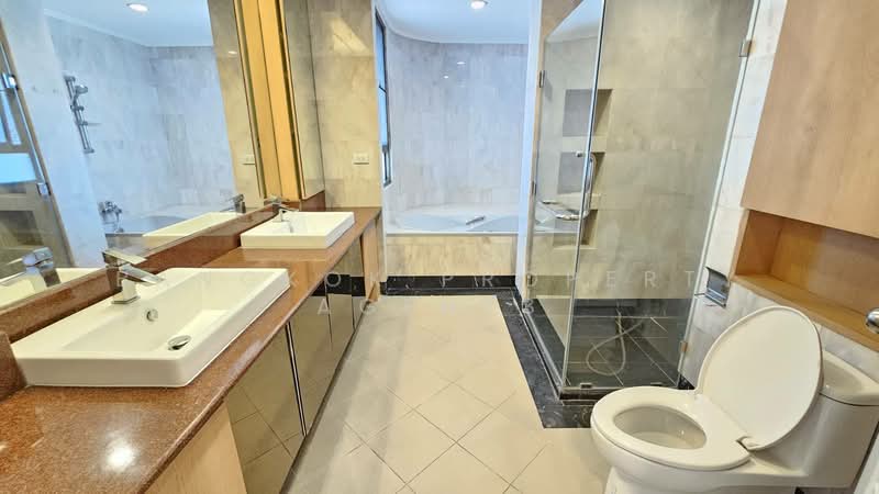Baan Thai Living Ekkamai, Bangkok, 40 Soi Pridi Banomyong 31, Khlong Tan Nua, Watthana, Bangkok, 4 Bedrooms, 332 sqm, Condo For Rent, by BANGKOK PROPERTY AGENTS, 500363395 - DDproperty.com