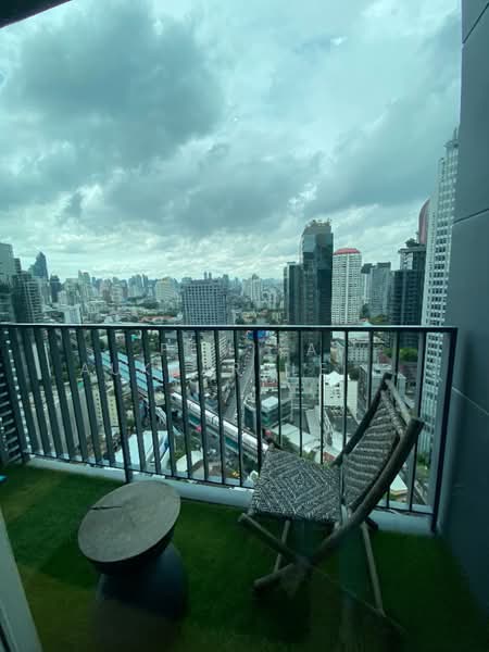 Siri At Sukhumvit, Bangkok, 902 Sukhumvit Road, Phra Kanong, Khlong Toei, Bangkok, 2 Bedrooms, 68 sqm, Condo For Sale, by Pemika Aukkaraleekul, 500363409 - DDproperty.com
