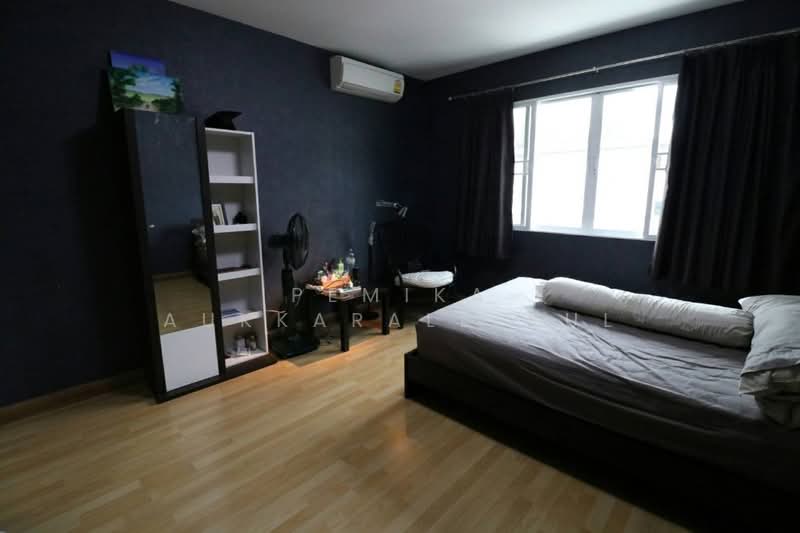 Lumpini Town Place Sukhumvit 62, Bangkok, Sukhumvit Road, Bang Chak, Phra Khanong, Bangkok, 3 Bedrooms, 204 sqm, Townhouse For Sale, by Pemika Aukkaraleekul, 500363413 - DDproperty.com