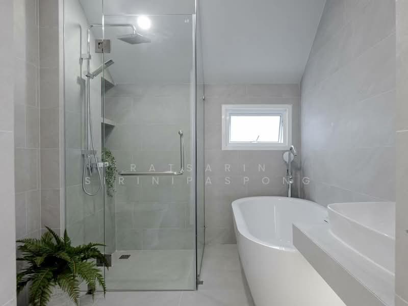 Townhouse preedi ryn, Bangkok, Khlong Tan Nua, Watthana, Bangkok, 4 Bedrooms, 250 sqm, Townhouse For Rent, by Ratsarin Sirinipaspong, 500363415 - DDproperty.com