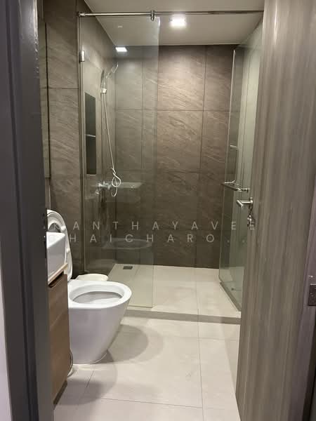 Maestro 02 Ruamrudee, Bangkok, 5-2 Ploenchit Road, Lumphini, Pathum Wan, Bangkok, 2 Bedrooms, 65 sqm, Condo For Sale, by Kanthayavee Chaicharoenseree, 500363421 - DDproperty.com