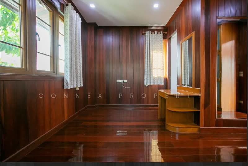 Teak house, Bangkok, ลาดพร้าว 48, Samsen Nok, Huai Khwang, Bangkok, 3 Bedrooms, 580 sqm, Single Detached House For Sale, by Connex Property, 500363427 - DDproperty.com