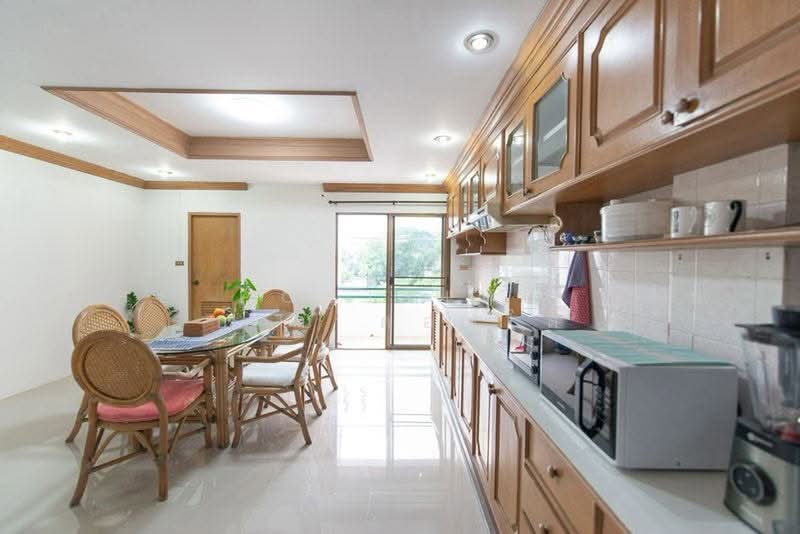 Hillside Plaza & Condotel 4, Chiang Mai, Chang Phuak, Muang Chiang Mai, Chiang Mai, 3 Bedrooms, 400 sqm, Condo For Rent, by The Positive ที่ดิน บ้าน คอนโด, 500363444 - DDproperty.com