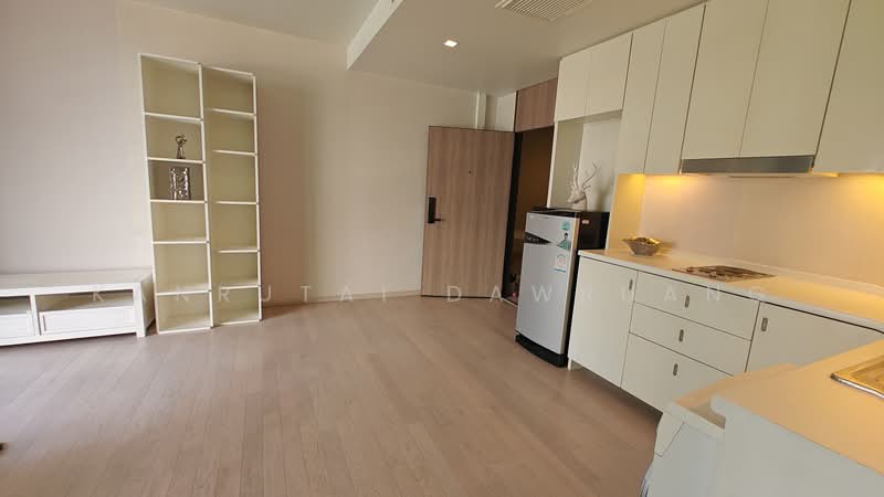 Noble Solo, Bangkok, 988 Thong Lo, Khlong Tan Nua, Watthana, Bangkok, 1 Bedroom, 55 sqm, Condo For Sale, by Kanrutai Dawruang, 500363491 - DDproperty.com